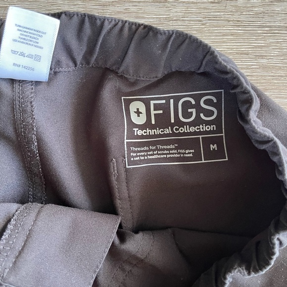 Figs Black Cargo Pants with Drawstring Waist - Picture 2 of 3